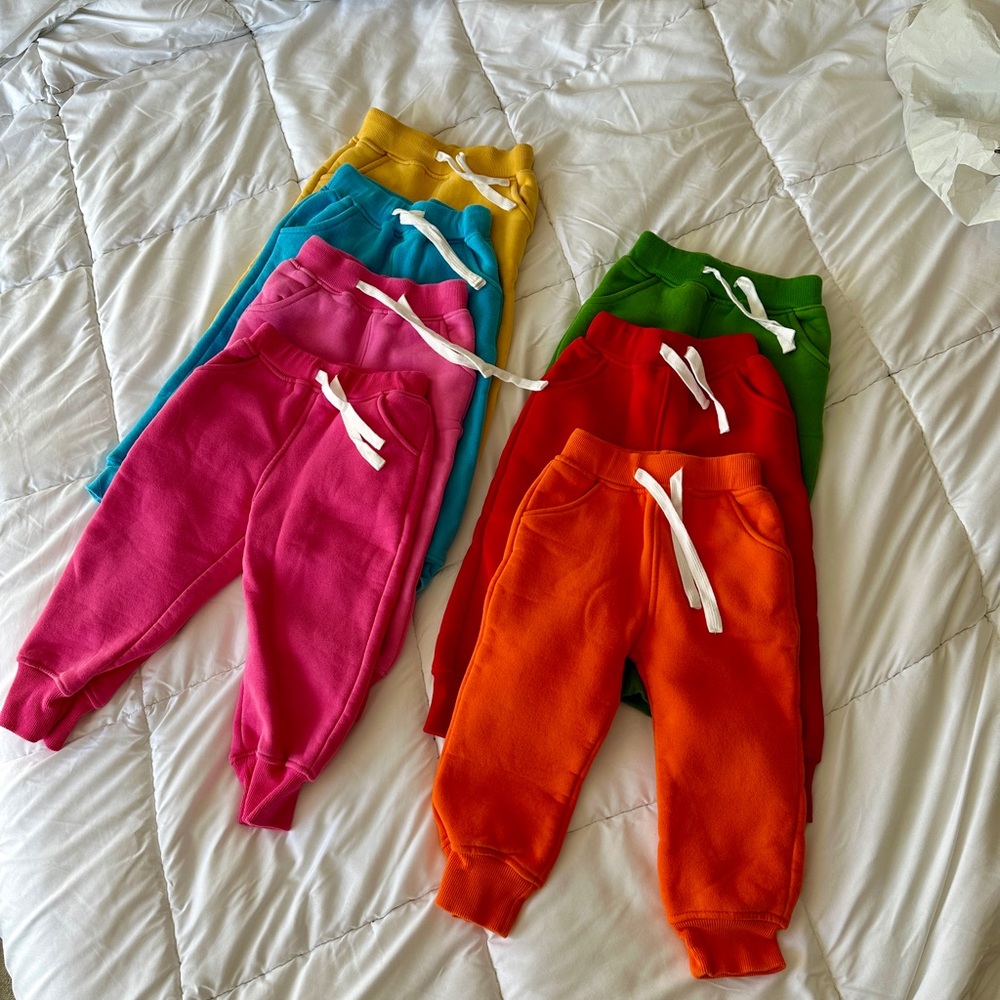 Lot of 7: Thick with pockets -soft sweatpants
